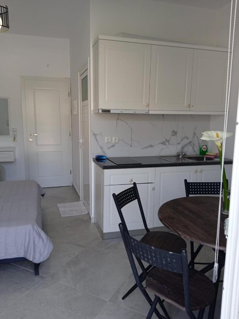 Mariana Apartments Sarandë 客房 照片