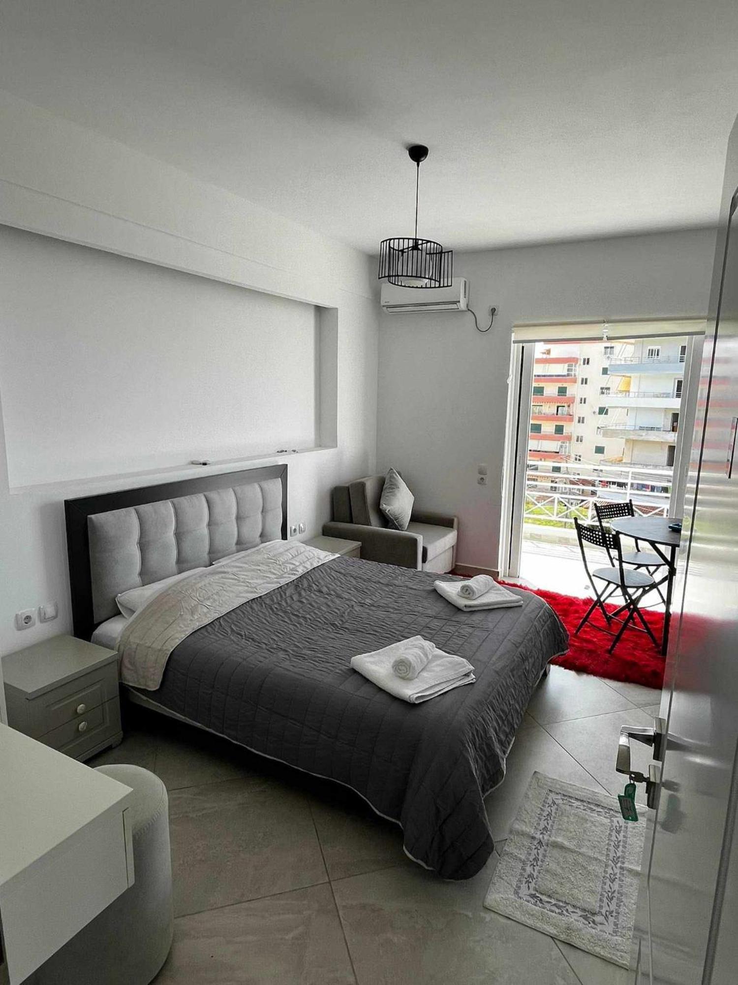 Mariana Apartments Sarandë 外观 照片