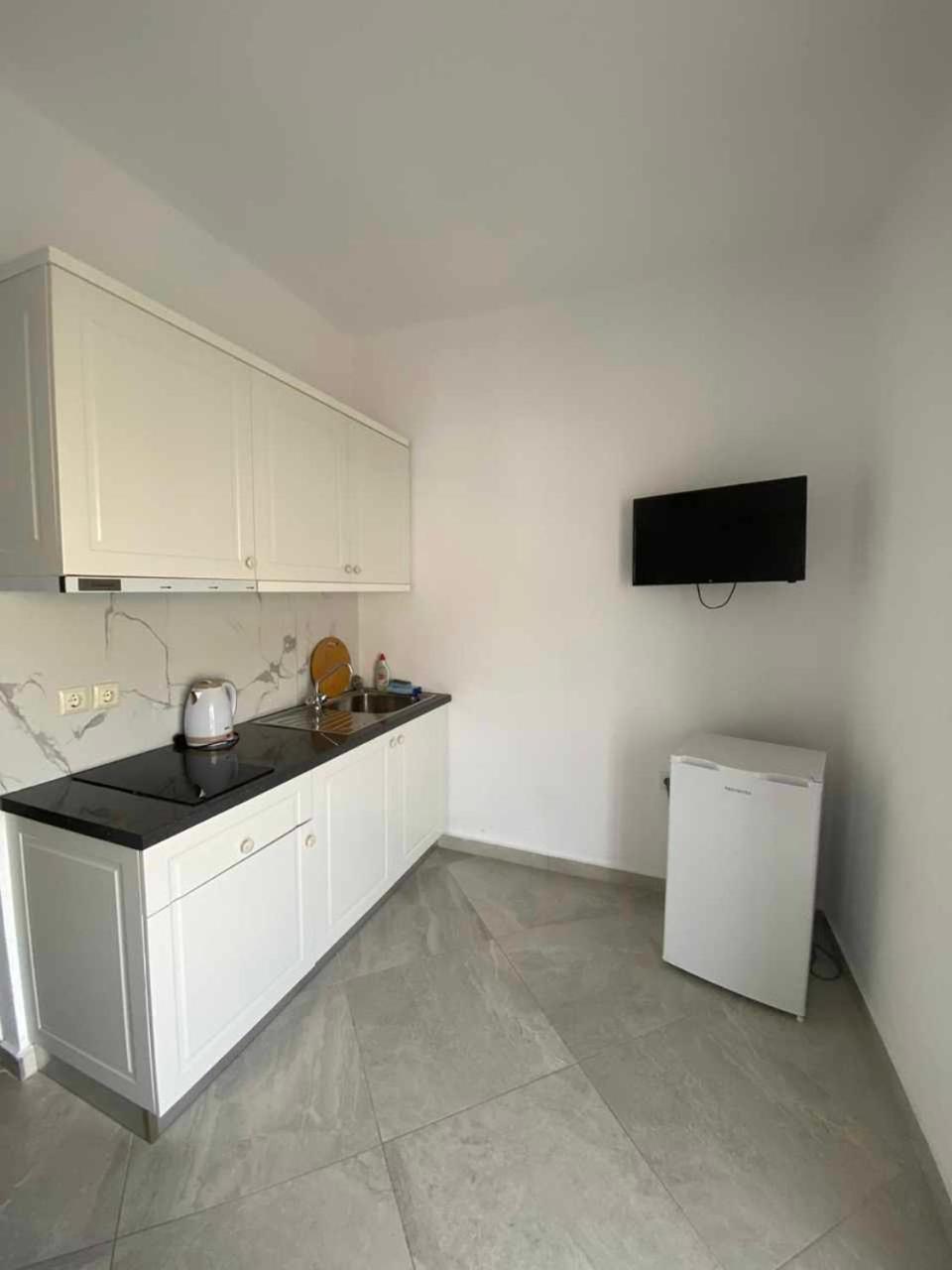 Mariana Apartments Sarandë 外观 照片
