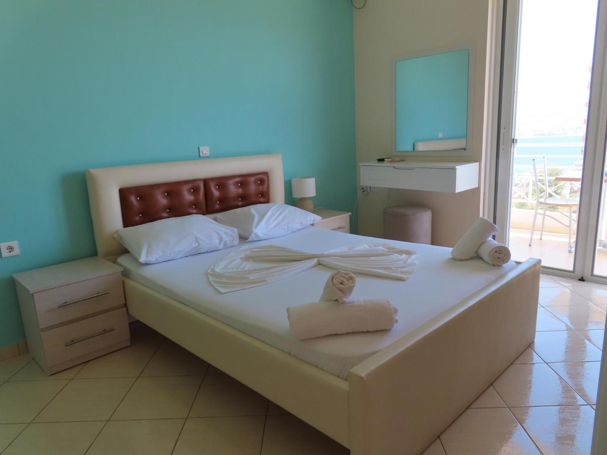 Mariana Apartments Sarandë 外观 照片